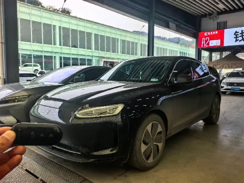 2023 AITO AITO M5 BEV 80KWH