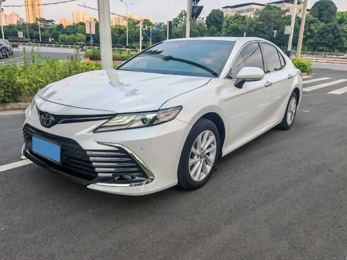 2021 Toyota Camry 2.0L 178HP L4 CVT