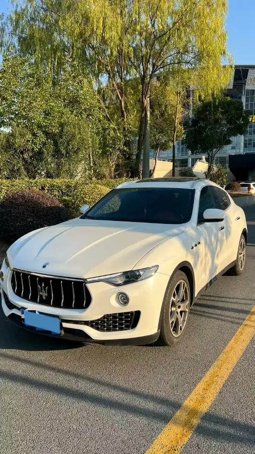 2019 Maserati Levante 3.0T 350HP V6 8AT
