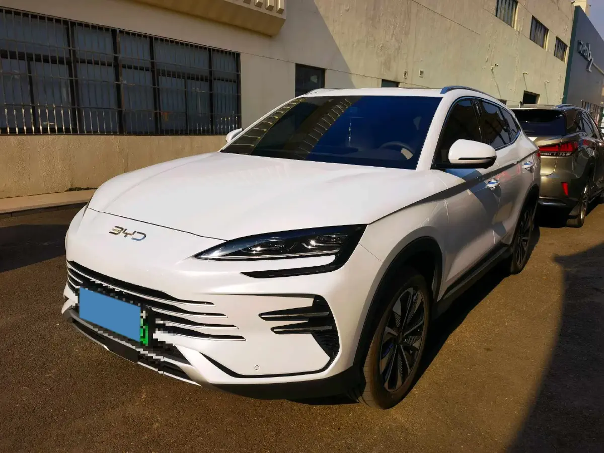 2025 BYD Song Plus 1.5L 101HP L4 E-CVT PHEV 26.6KWH