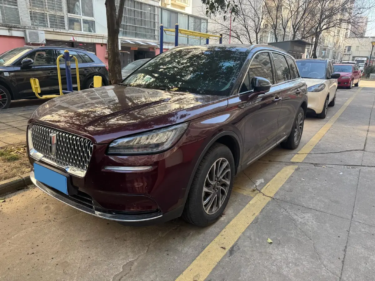 2022 Lincoln Corsair 2.0T 245HP L4 8AT