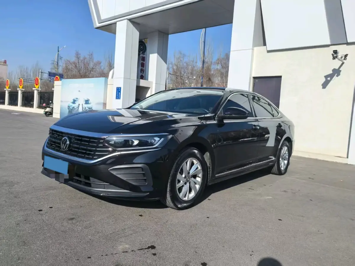 2023 Volkswagen Passat 1.4T 150HP L4 7DCT