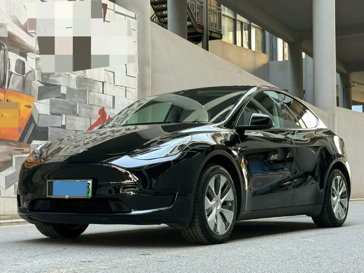 2022 Tesla Model Y BEV 60KWH