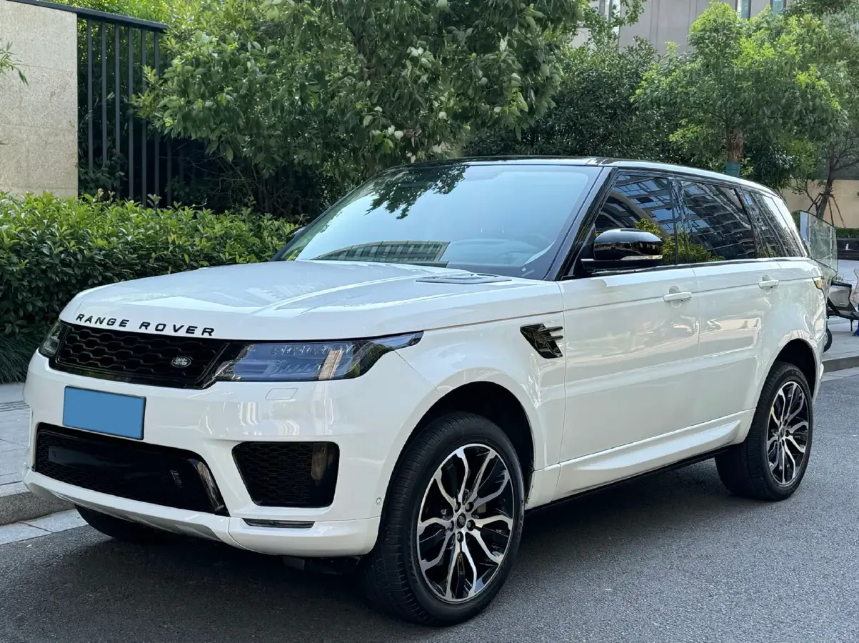 2022 Land Rover Range Rover Sport 3.0T 360HP L6 8AT