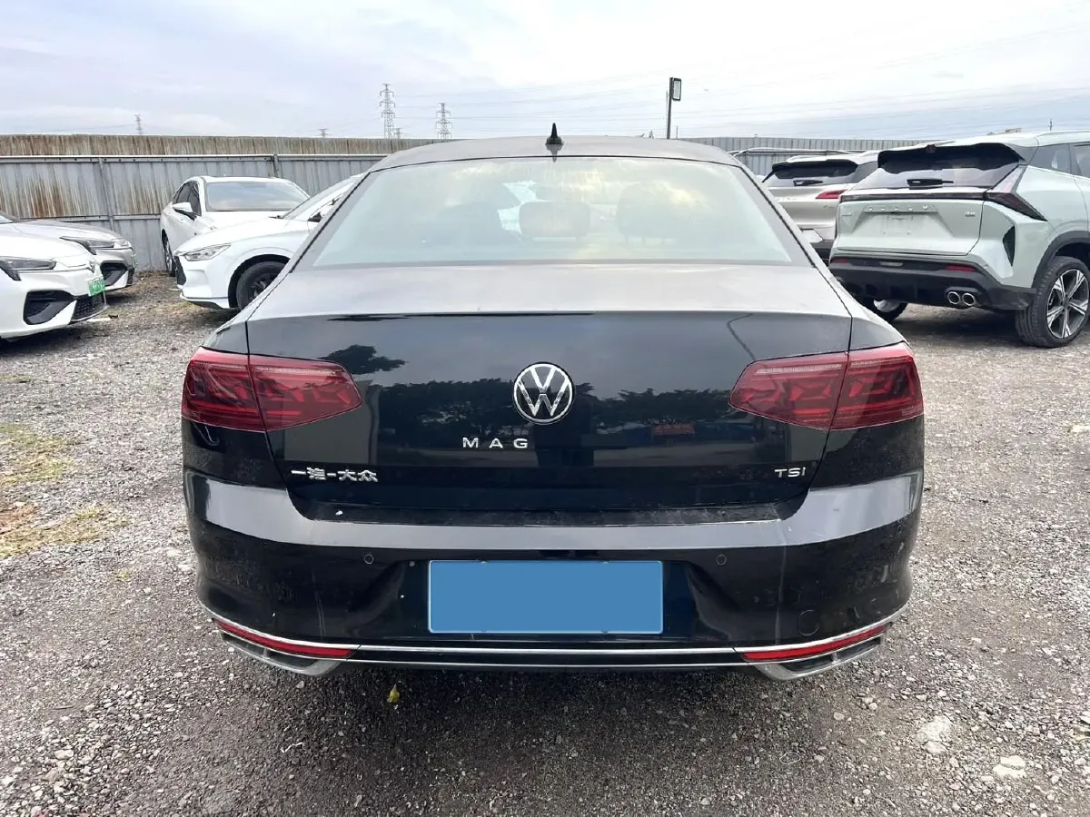2025 Volkswagen Magotan 1.4T 150HP L4 7DCT,autocango,china used car exporter,china ev exporter,chinese used car exporter,chinese used ev exporter