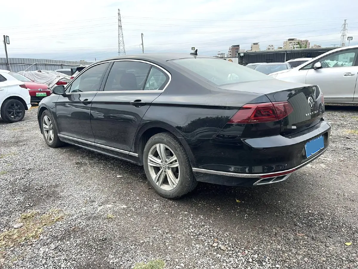 2025 Volkswagen Magotan 1.4T 150HP L4 7DCT,autocango,china used car exporter,china ev exporter,chinese used car exporter,chinese used ev exporter