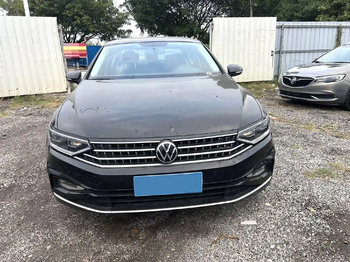 2025 Volkswagen Magotan 1.4T 150HP L4 7DCT,autocango,china used car exporter,china ev exporter,chinese used car exporter,chinese used ev exporter
