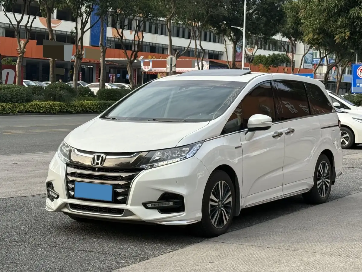 2019 Honda Odyssey 2.0L 146HP L4 E-CVT Hybrid