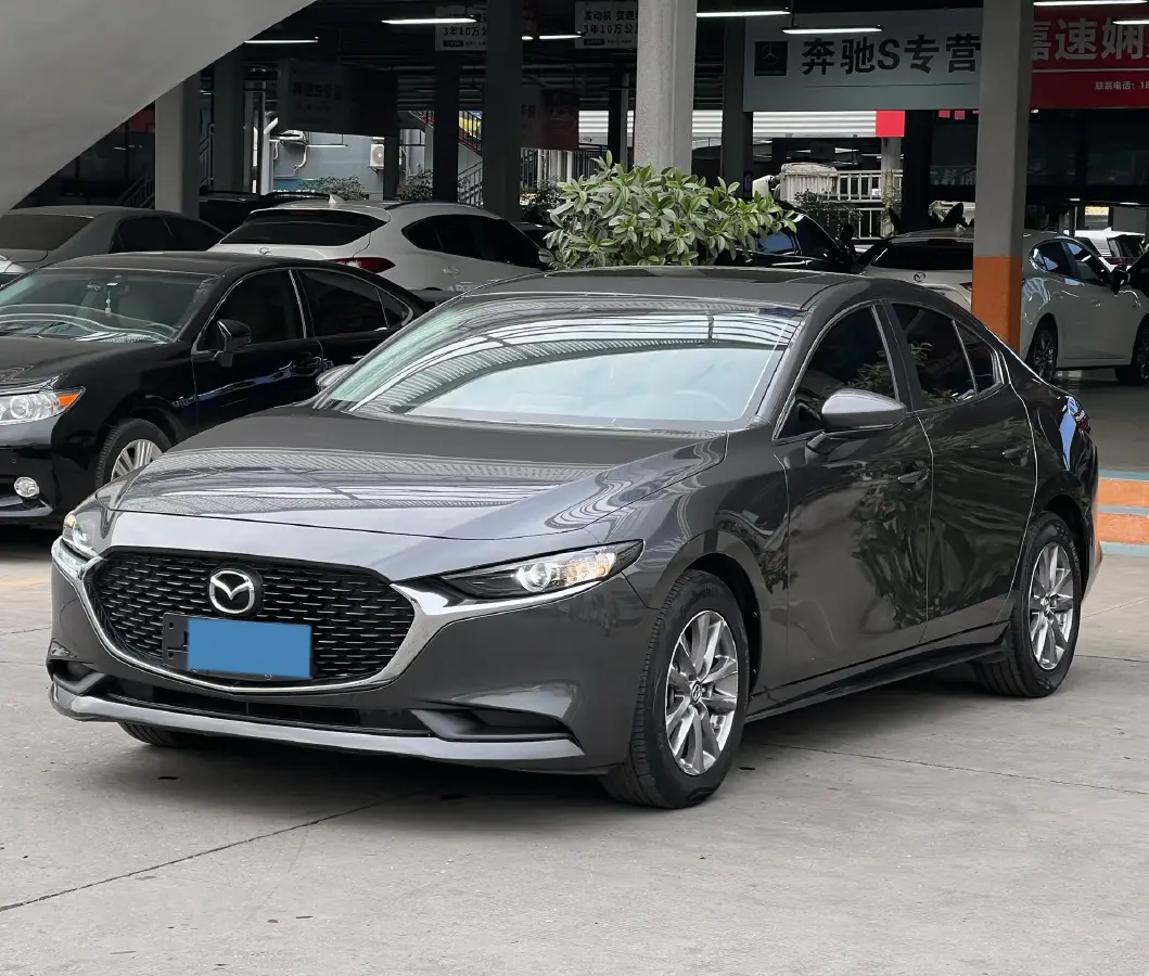 2020 Mazda 3 Axela 1.5L 117HP L4 6AT