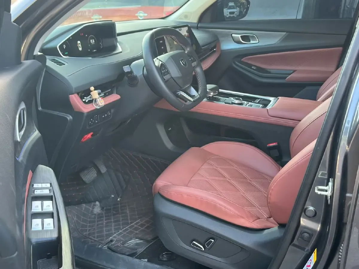 2023 ChangAn CS55 Plus 1.5T 188HP L4 7DCT,autocango,china used car exporter,china ev exporter,chinese used car exporter,chinese used ev exporter