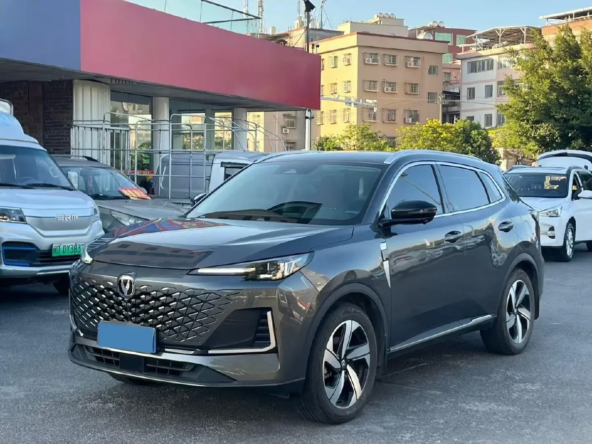 2023 ChangAn CS55 Plus 1.5T 188HP L4 7DCT,autocango,china used car exporter,china ev exporter,chinese used car exporter,chinese used ev exporter