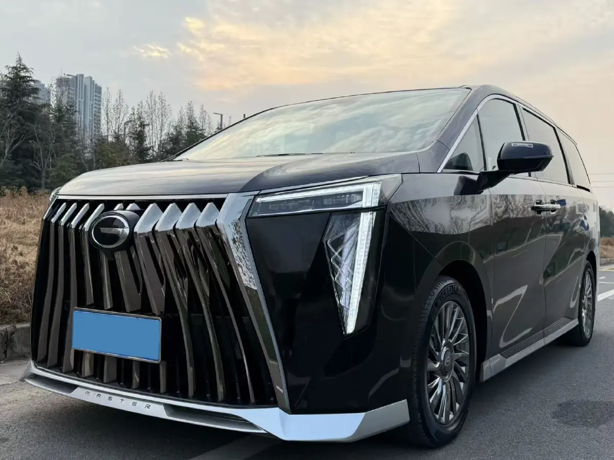 2023 GAC Trumpchi M8 2.0T 252HP L4 8AT