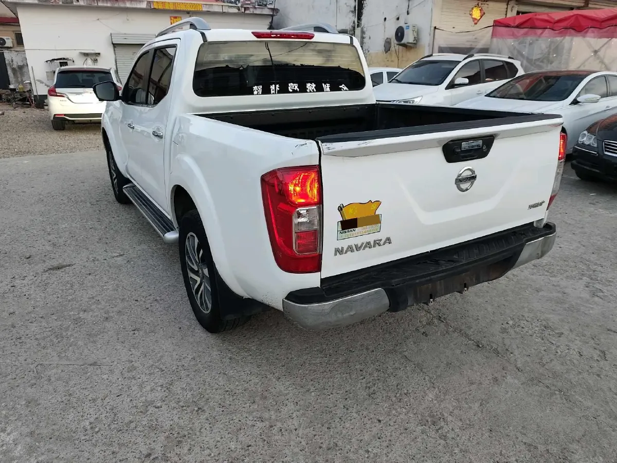 2021 Nissan Navara 2.5L 190HP L4 7AT,autocango,china used car exporter,china ev exporter,chinese used car exporter,chinese used ev exporter