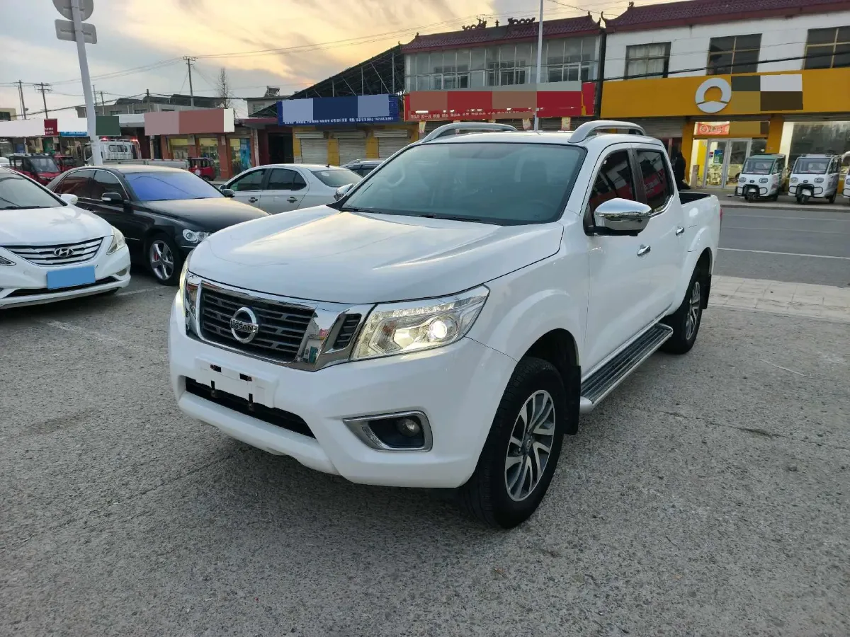 2021 Nissan Navara 2.5L 190HP L4 7AT,autocango,china used car exporter,china ev exporter,chinese used car exporter,chinese used ev exporter
