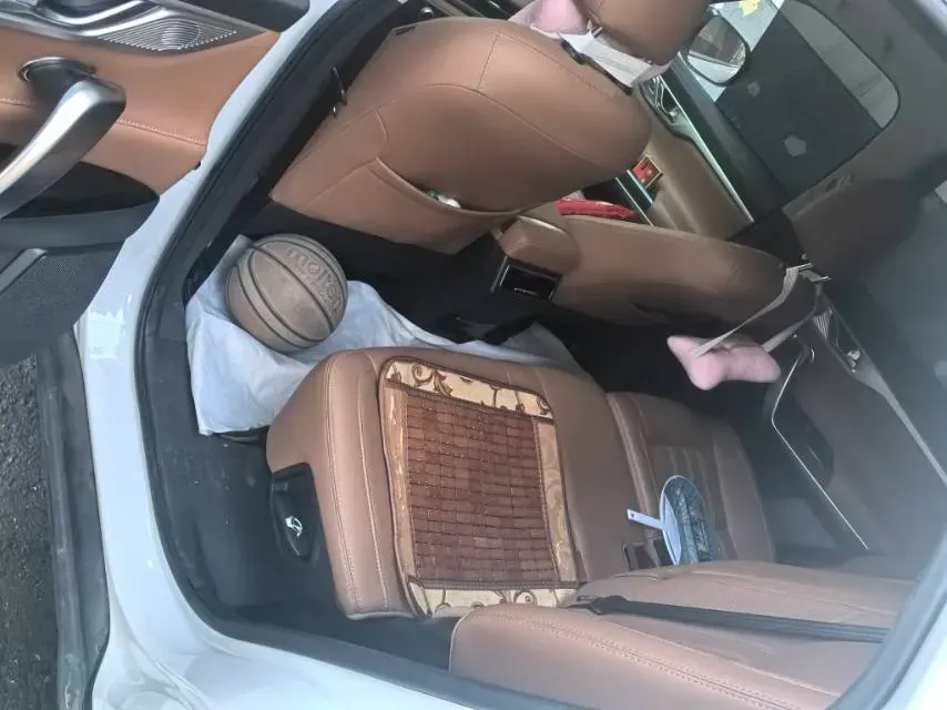 2021 ChangAn CS95 2.0T 233HP L4 6AT,autocango,china used car exporter,china ev exporter,chinese used car exporter,chinese used ev exporter