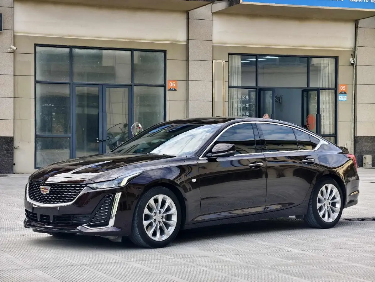 2021 Cadillac CT5 2.0T 237HP L4 10AT