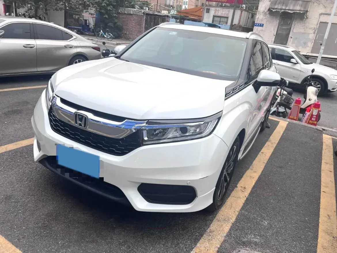 2019 Honda Avancier 1.5T 193HP L4 CVT