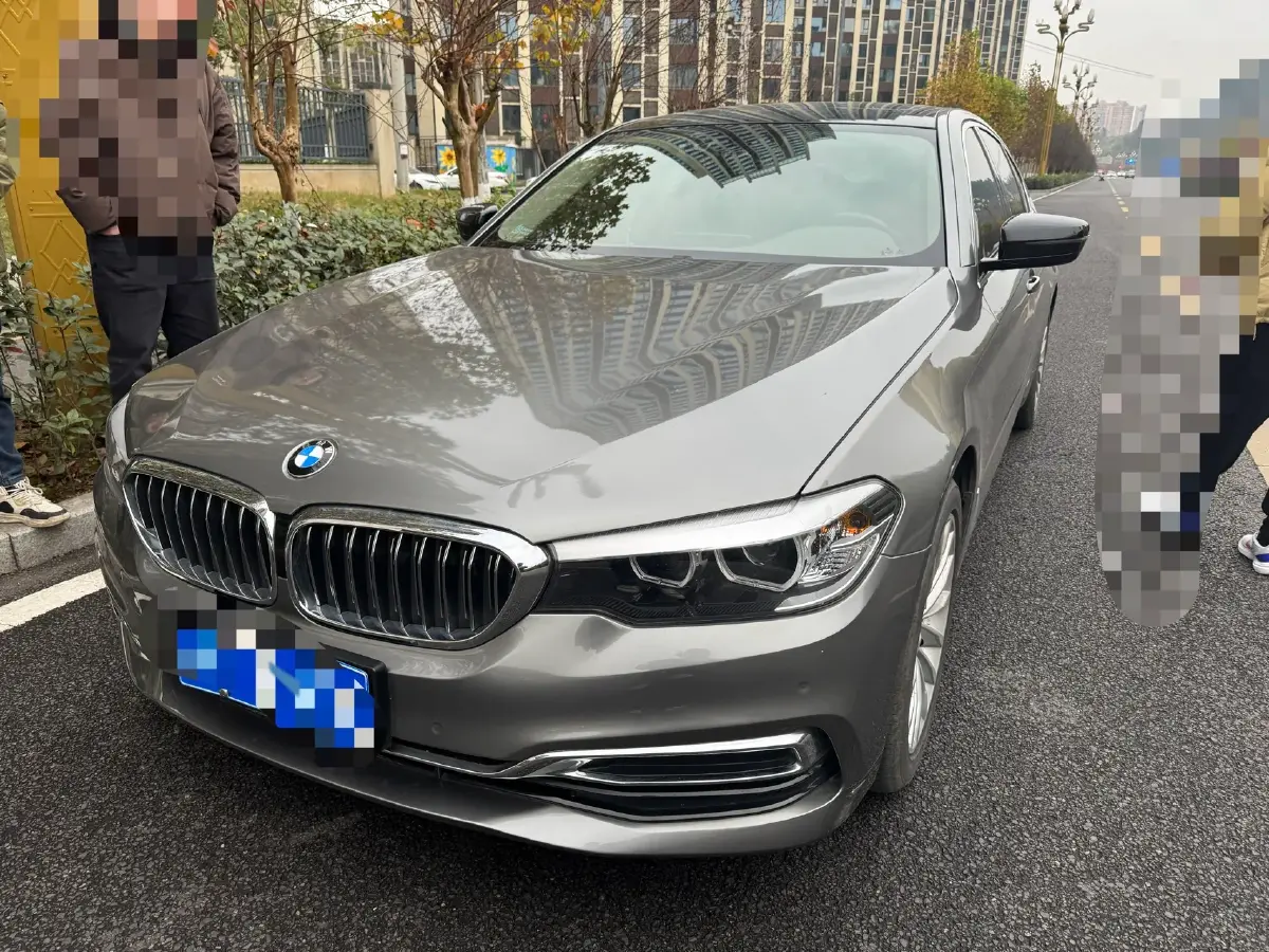 2020 BMW 5 Series 2.0T 184HP L4 8AT