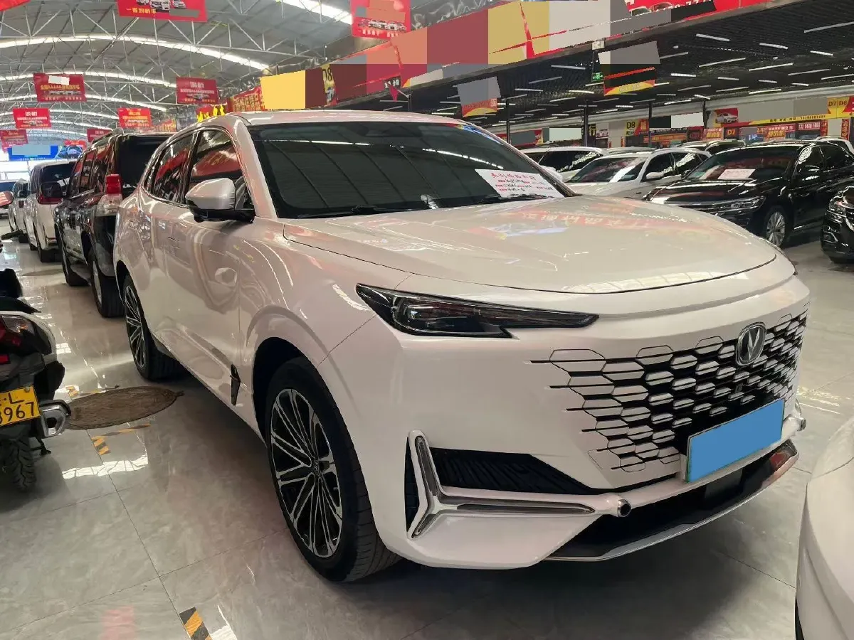 2022 Chevrolet Menlo BEV 61.1KWH,autocango,china used car exporter,china ev exporter,chinese used car exporter,chinese used ev exporter