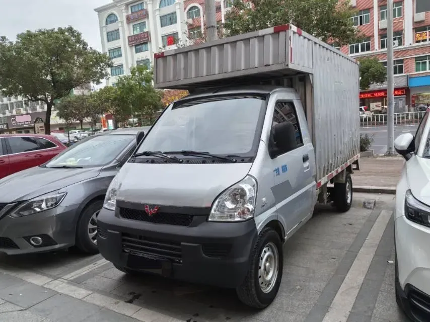 2016 WuLing ZhiGuang Mini Truck 1.2L 82HP L4 5MT,autocango,china used car exporter,china ev exporter,chinese used car exporter,chinese used ev exporter