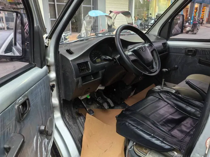 2016 WuLing ZhiGuang Mini Truck 1.2L 82HP L4 5MT,autocango,china used car exporter,china ev exporter,chinese used car exporter,chinese used ev exporter