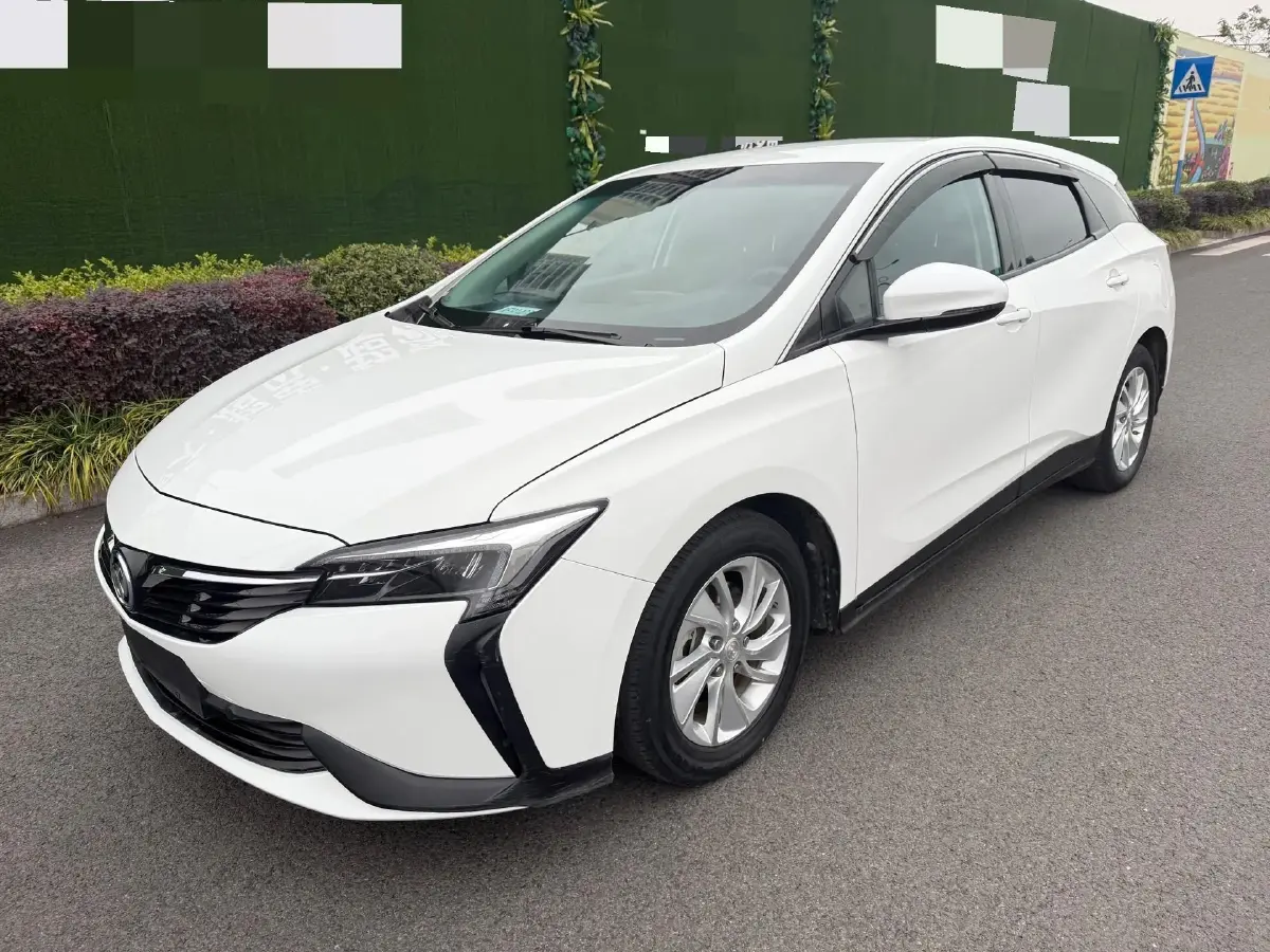 2022 Buick Velite 6 1.5L 102HP L4 E-CVT PHEV 9.5KWH