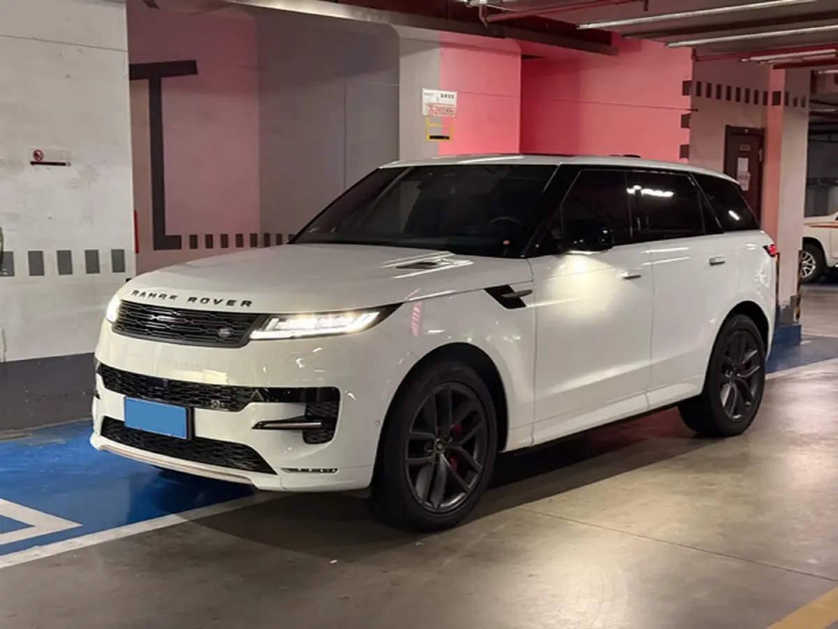 2025 Land Rover Range Rover Sport 3.0T 400HP L6 8AT
