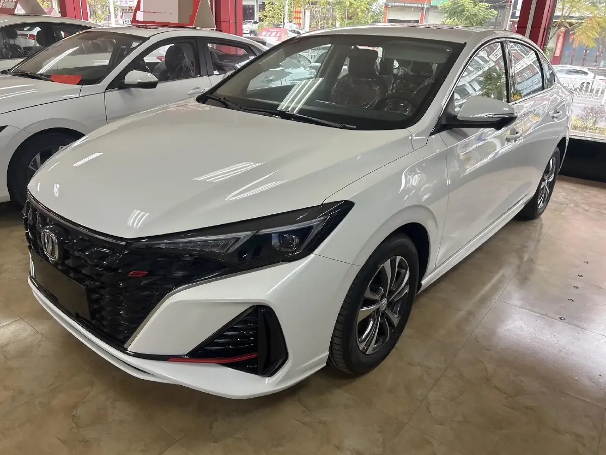 2025 ChangAn Eado 1.4T 160HP L4 7DCT