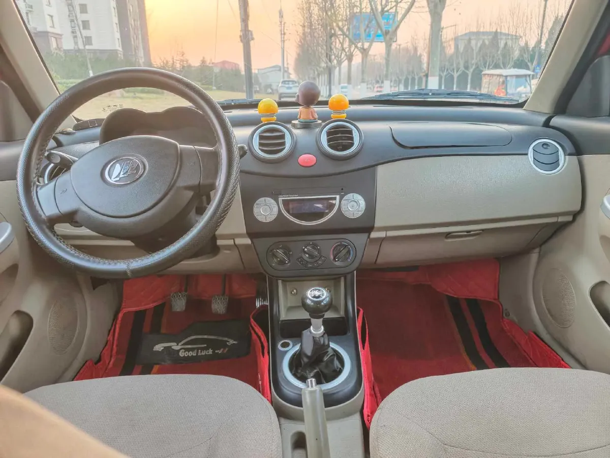 2012 LiFan 320 1.3L 88HP L4 5MT,autocango,china used car exporter,china ev exporter,chinese used car exporter,chinese used ev exporter