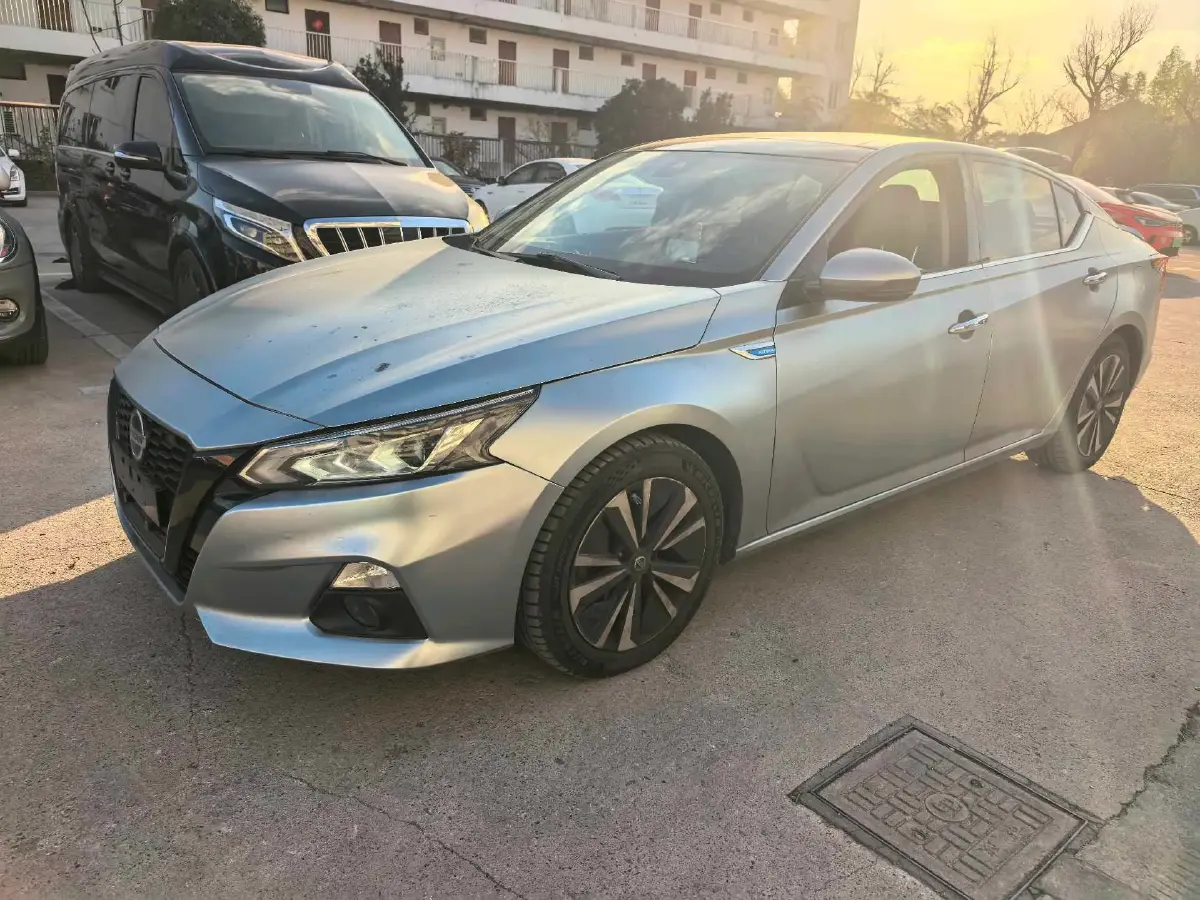 2020 Nissan Teana 2.0T 252HP L4 CVT
