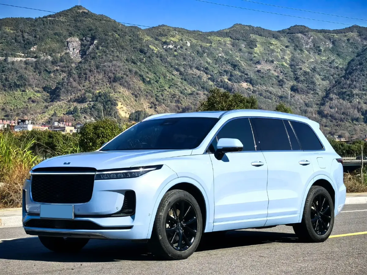 2021 Li ONE Range Extended 131HP REEV 40.5KWH