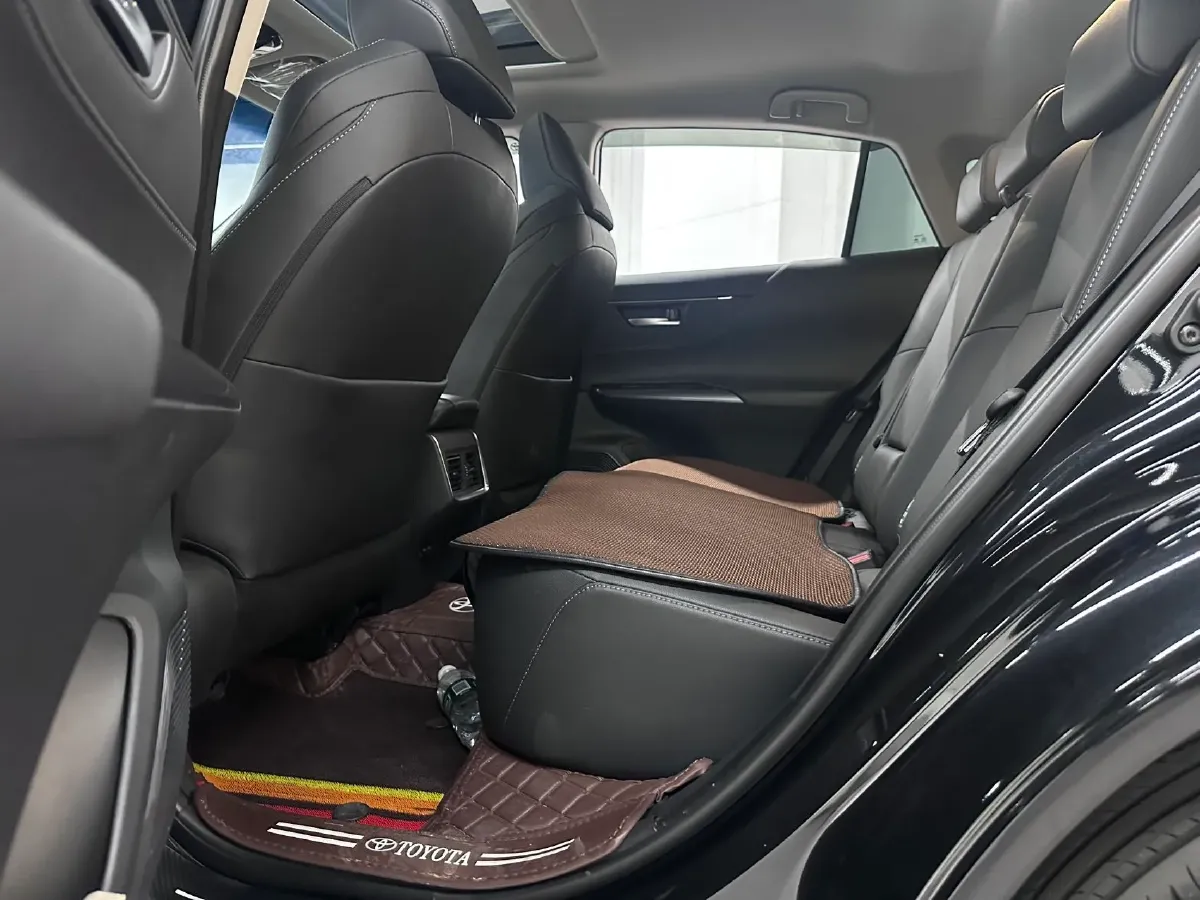 2024 Toyota Venza 2.0L 171HP L4 CVT,autocango,china used car exporter,china ev exporter,chinese used car exporter,chinese used ev exporter