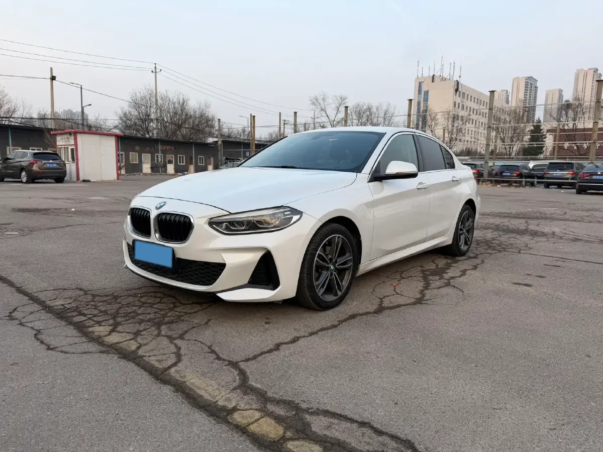2021 BMW 1 Series 1.5T 140HP L3 7DCT