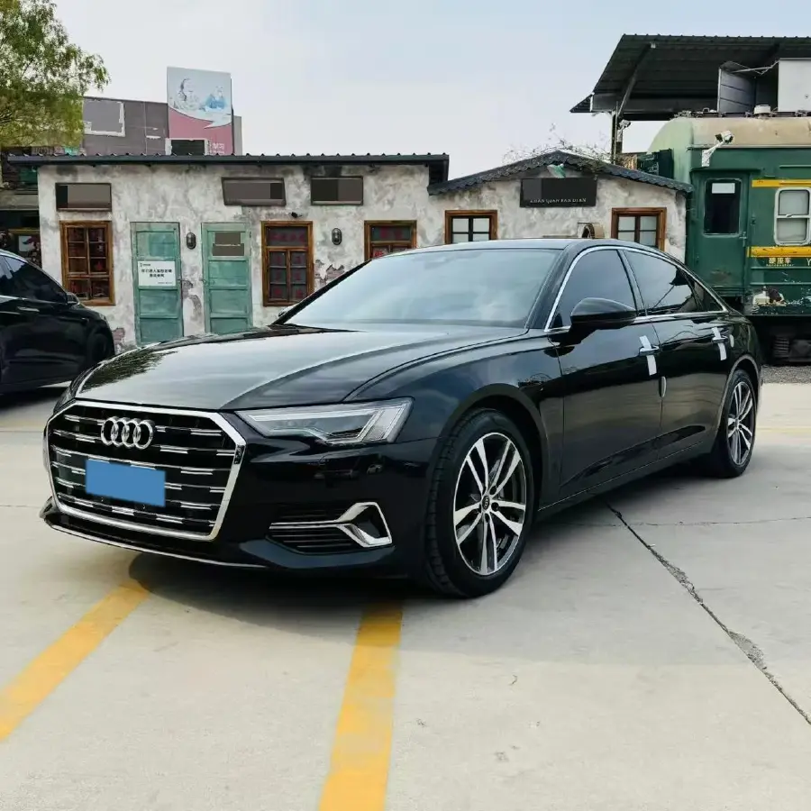 2023 Audi A6L 2.0T 190HP L4 7DCT