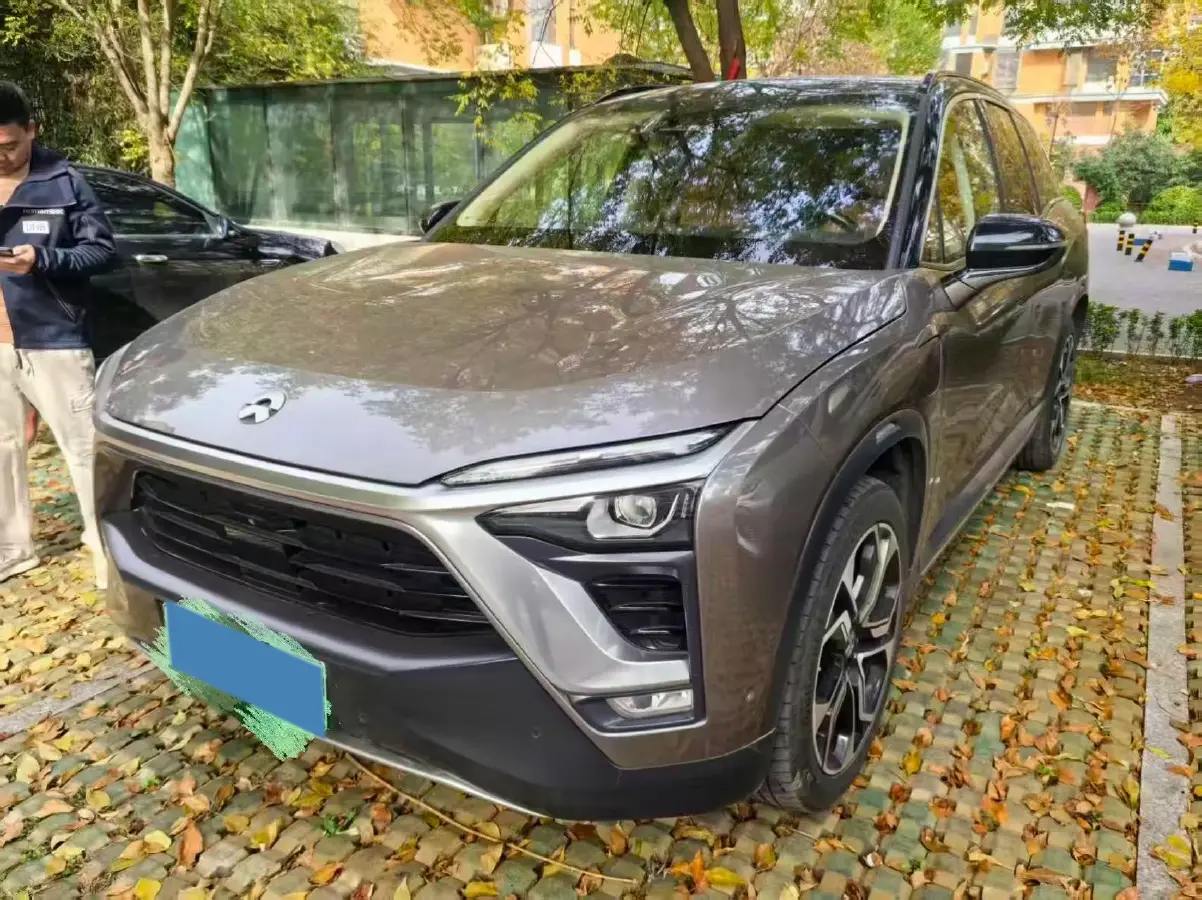 2018 NIO ES8 BEV 70KWH