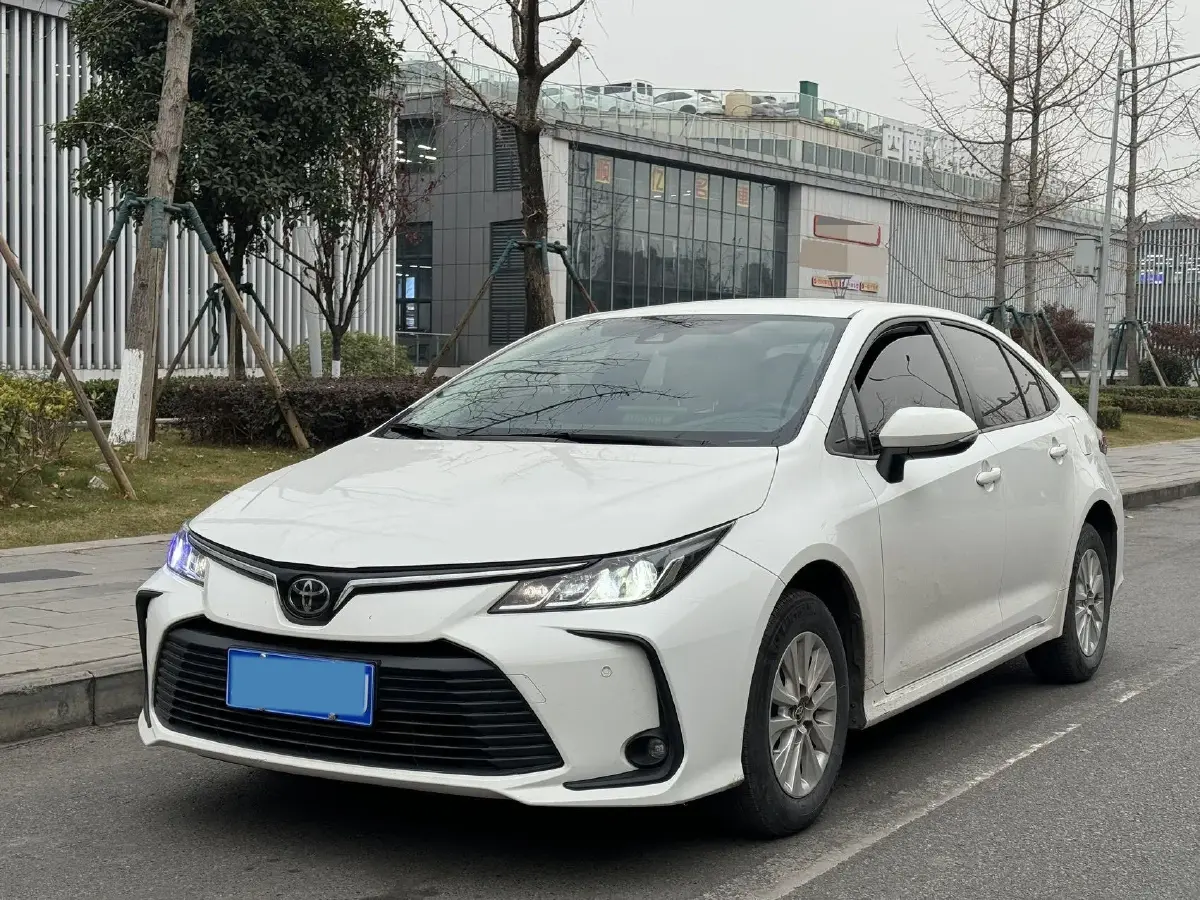 2019 Toyota Corolla 1.2T 116HP L4 CVT