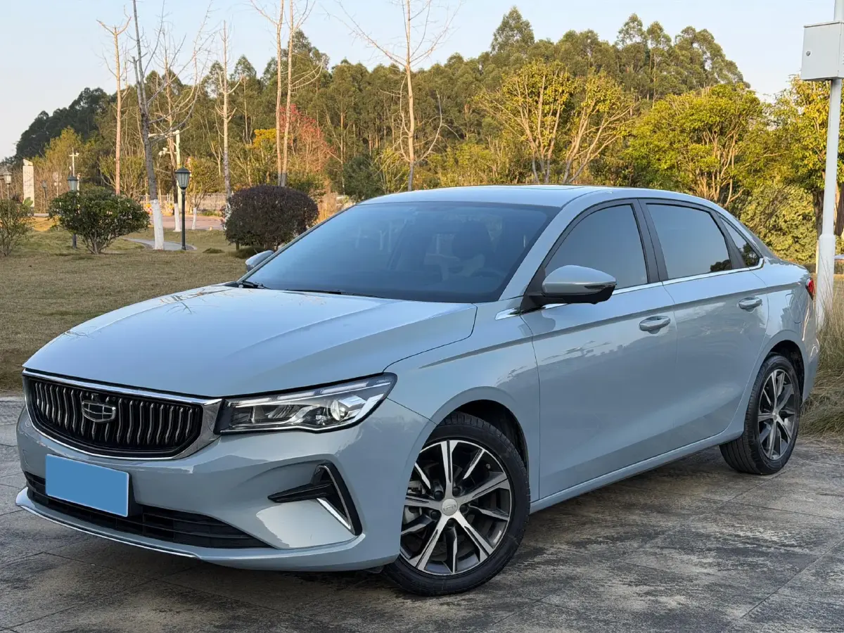 2023 Geely Emgrand 1.5L 127HP L4 CVT