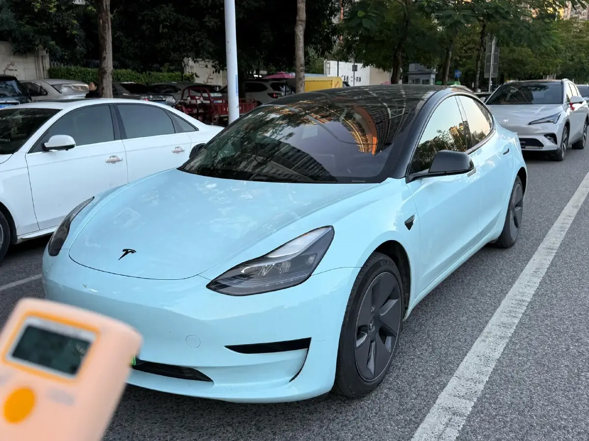 2022 Tesla Model 3 BEV 60KWH