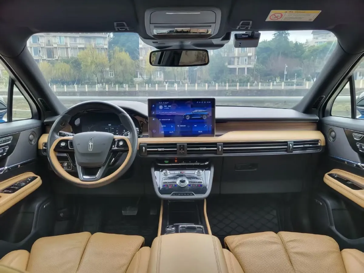 2020 Mitsubishi Pajero 3.0L 174HP V6 5AT,autocango,china used car exporter,china ev exporter,chinese used car exporter,chinese used ev exporter