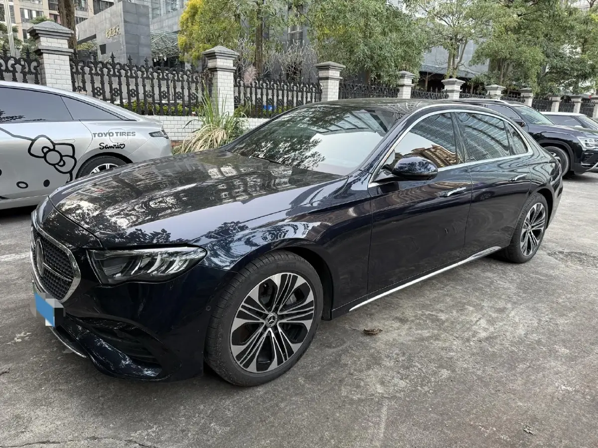 2024 Mercedes-Benz E Class 2.0T 204HP L4 9AT PHEV 25.4KWH