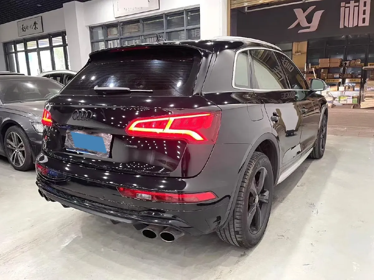 2018 Volkswagen Alltrack 2.0T 220HP L4 7DCT,autocango,china used car exporter,china ev exporter,chinese used car exporter,chinese used ev exporter