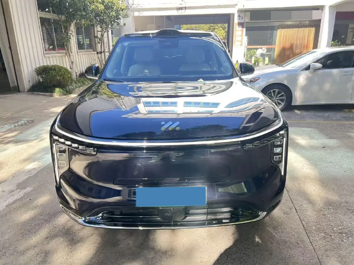 2026 IM LS9 REEV 155HP REEV,autocango,china used car exporter,china ev exporter,chinese used car exporter,chinese used ev exporter