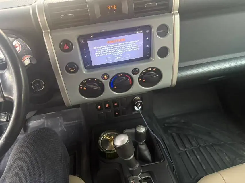 2013 Toyota FJ Cruiser 4.0L 272HP V6 5AT,autocango,china used car exporter,china ev exporter,chinese used car exporter,chinese used ev exporter