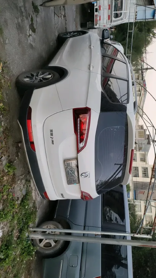 2019 BaoJun 730 1.5L 112HP L4 6MT,autocango,china used car exporter,china ev exporter,chinese used car exporter,chinese used ev exporter