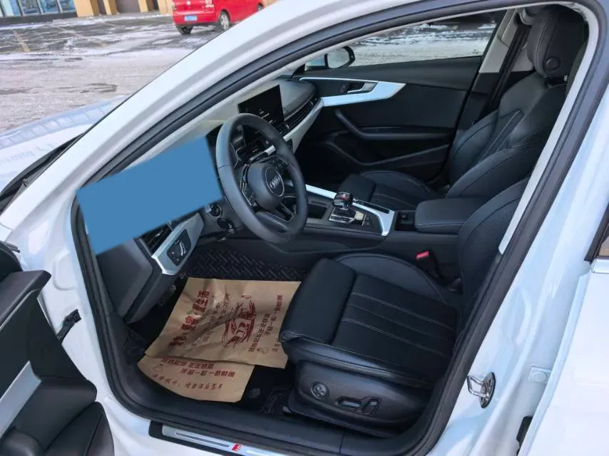 2021 Audi A4L 2.0T 190HP L4 7DCT,autocango,china used car exporter,china ev exporter,chinese used car exporter,chinese used ev exporter