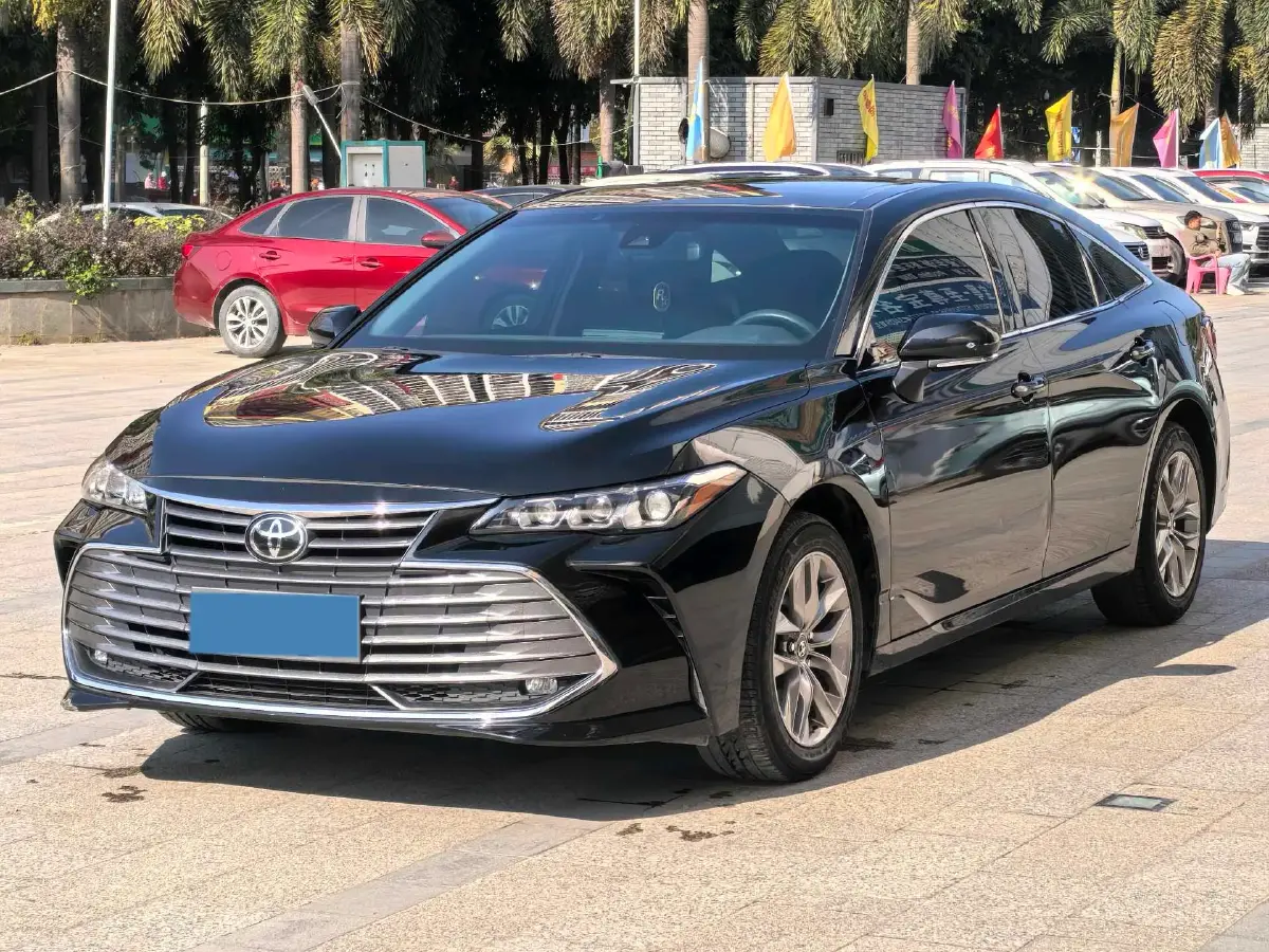 2019 Toyota Avalon 2.0L 178HP L4 CVT