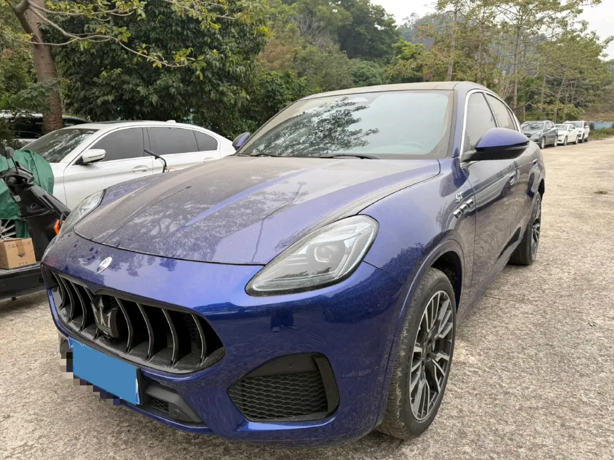 2023 Maserati Grecale 2.0T 300HP L4 8AT