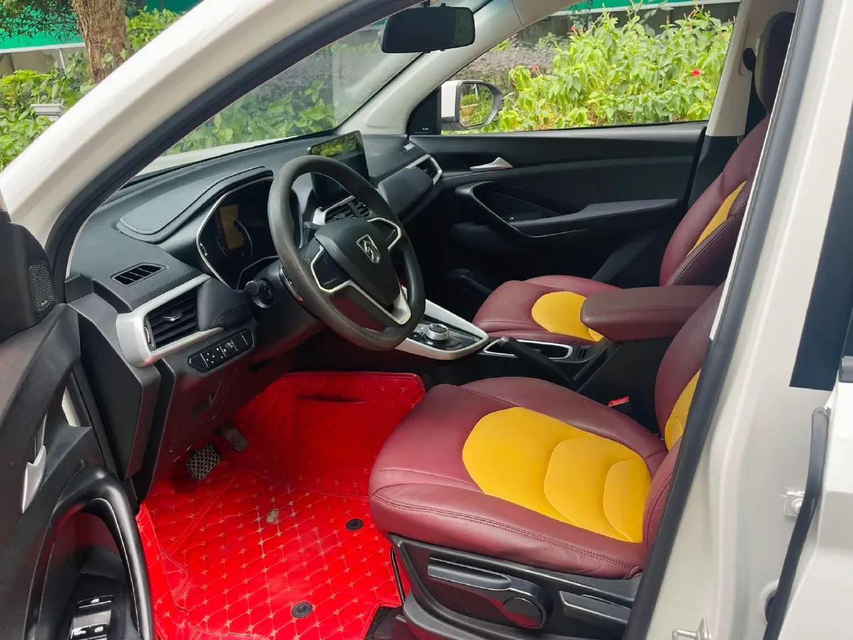 2018 BAIC Hyosow S7 1.5T 150HP L4 6MT,autocango,china used car exporter,china ev exporter,chinese used car exporter,chinese used ev exporter