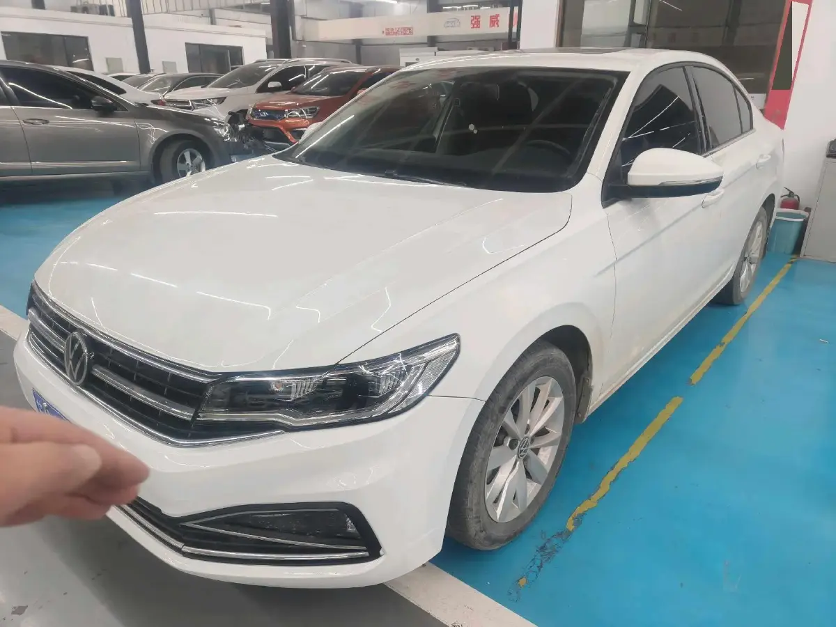 2021 Volkswagen Bora 1.5L 113HP L4 6AT