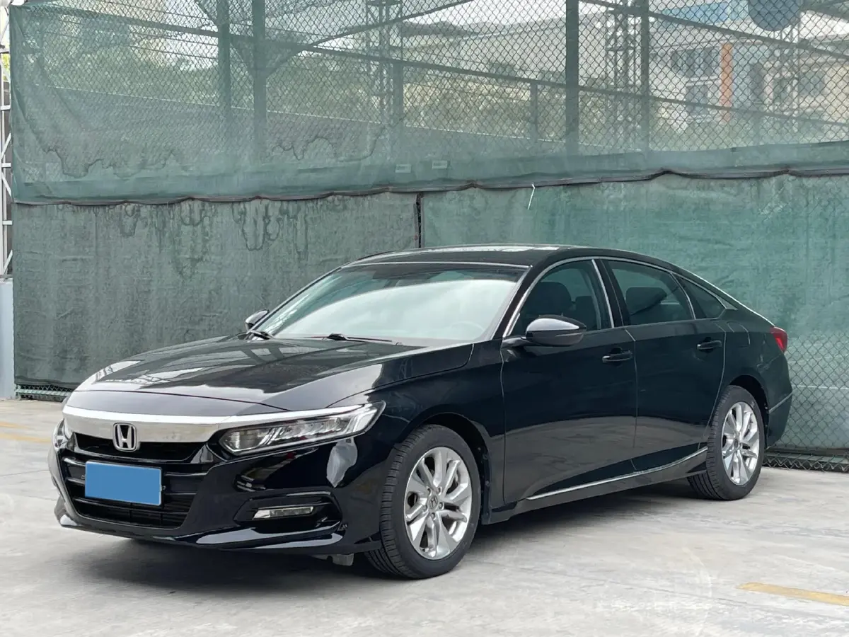 2018 Honda Accord 1.5T 194HP L4 CVT